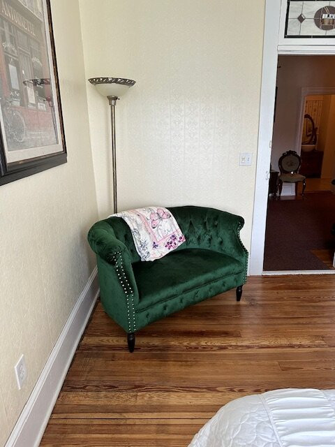 The Charleston Inn主图