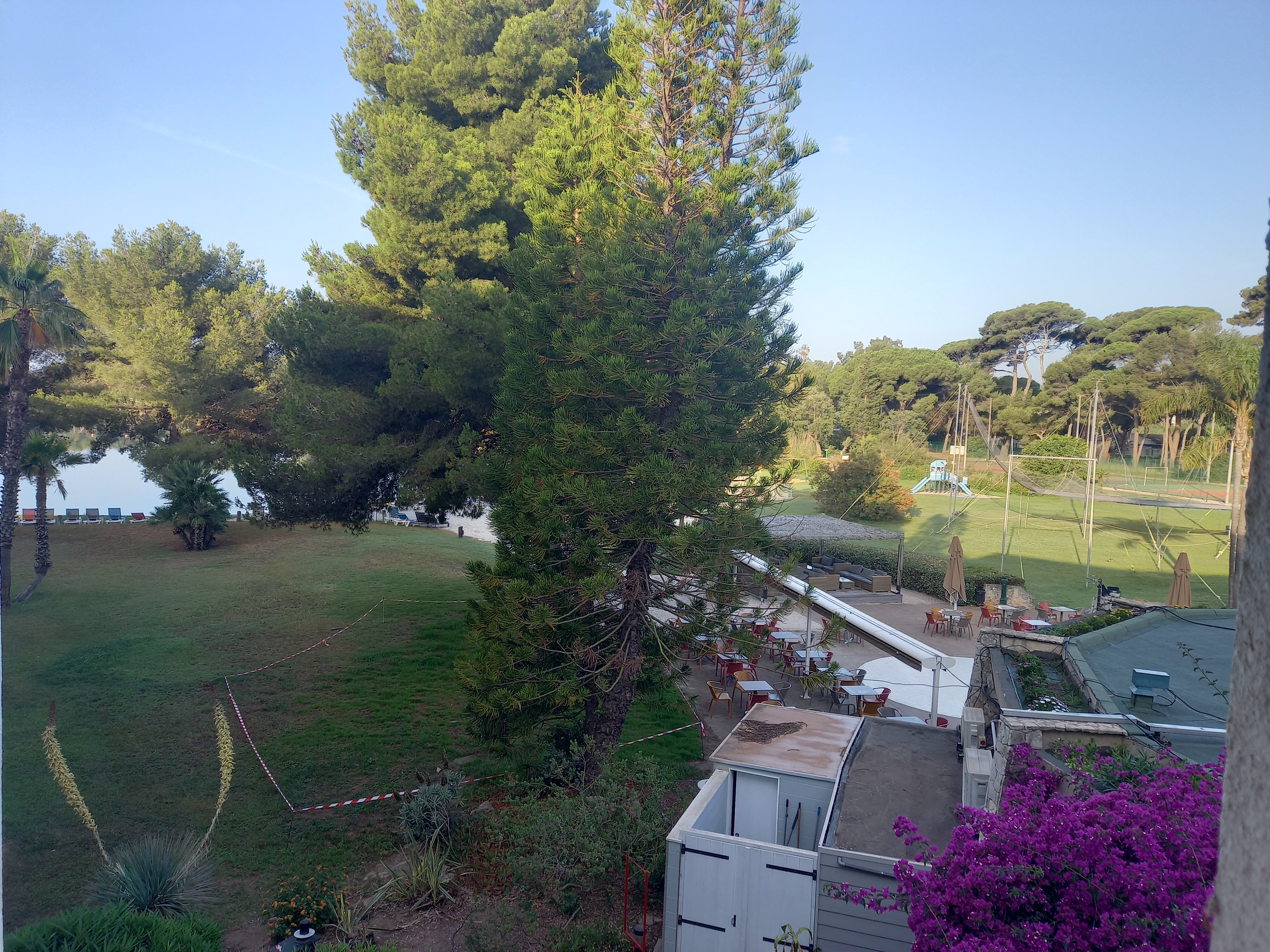 Hôtel Plein Sud Hyères, Vacances Bleues-酒店景观