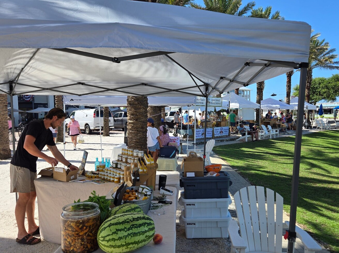 Seaside Farmer's Market景点图片