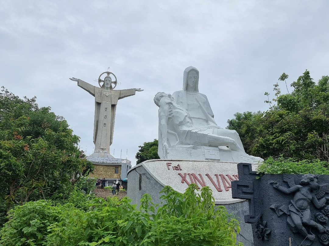 Jesus Christ Statue-头顿必去景点