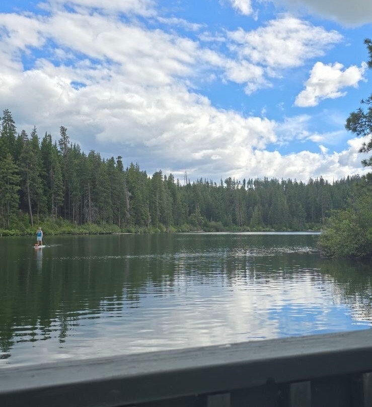萨特尔湖小屋酒店主图