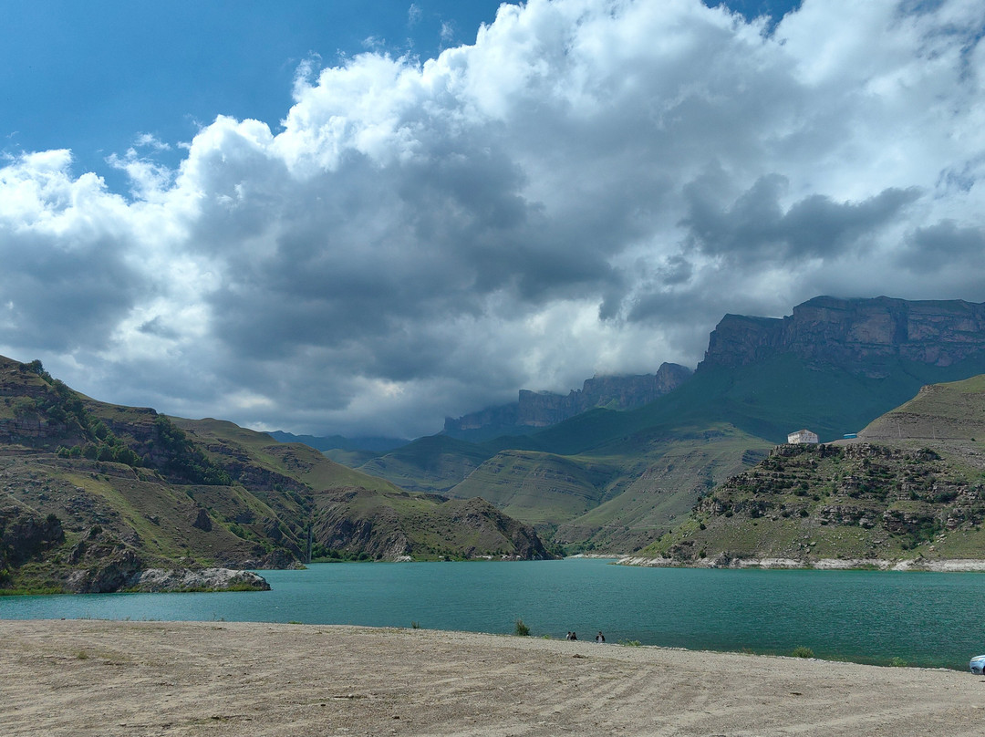 Ullu Gizhgit lake景点图片