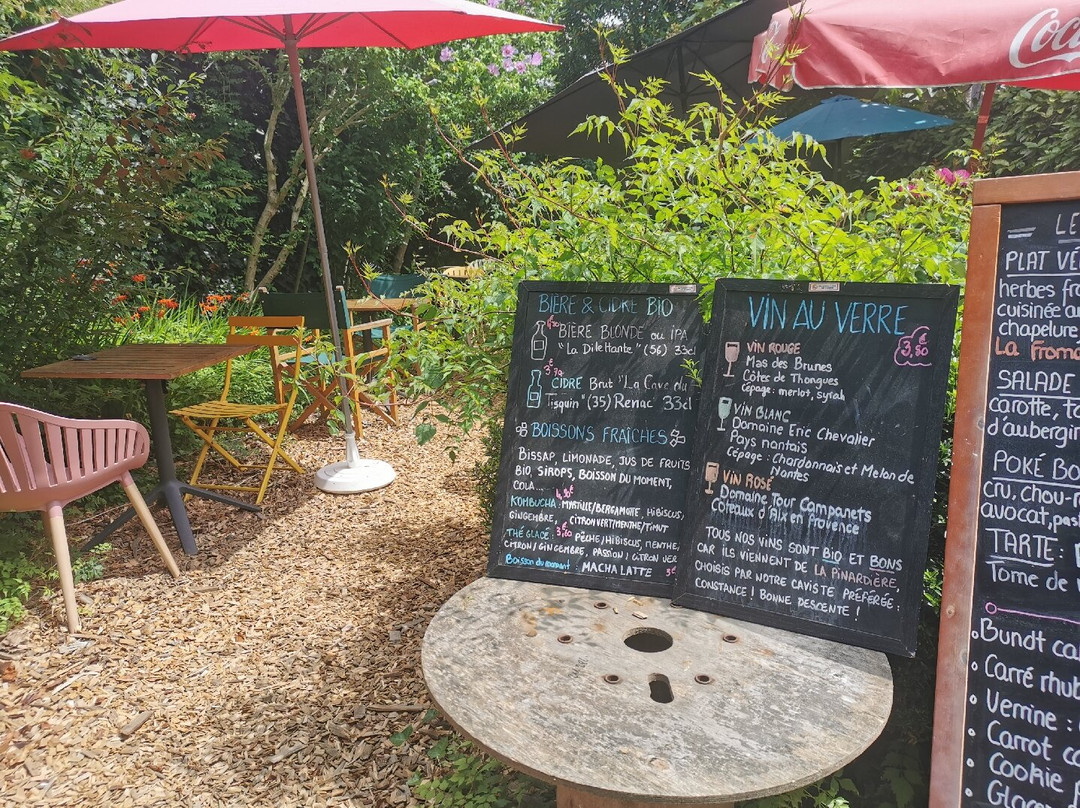 Le Quetzal Café