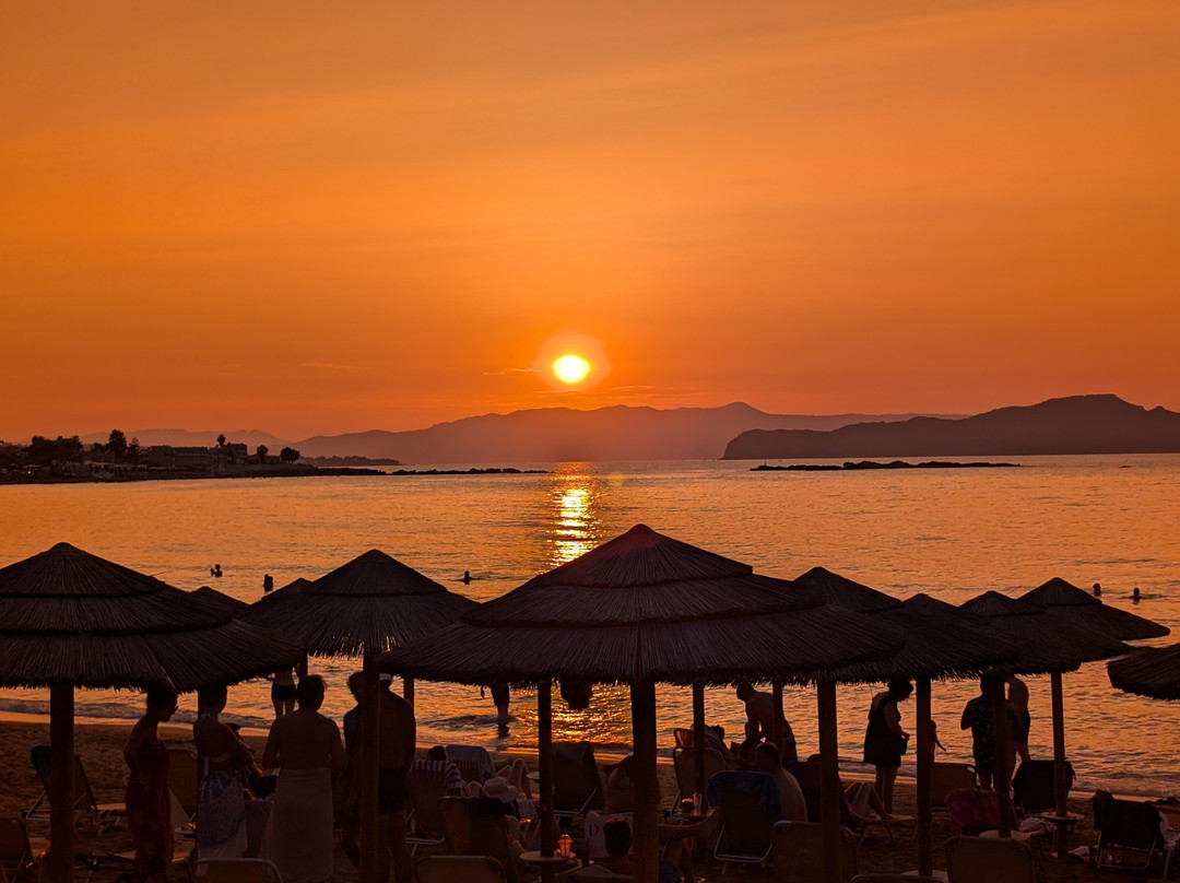 Golden Bay Suites主图