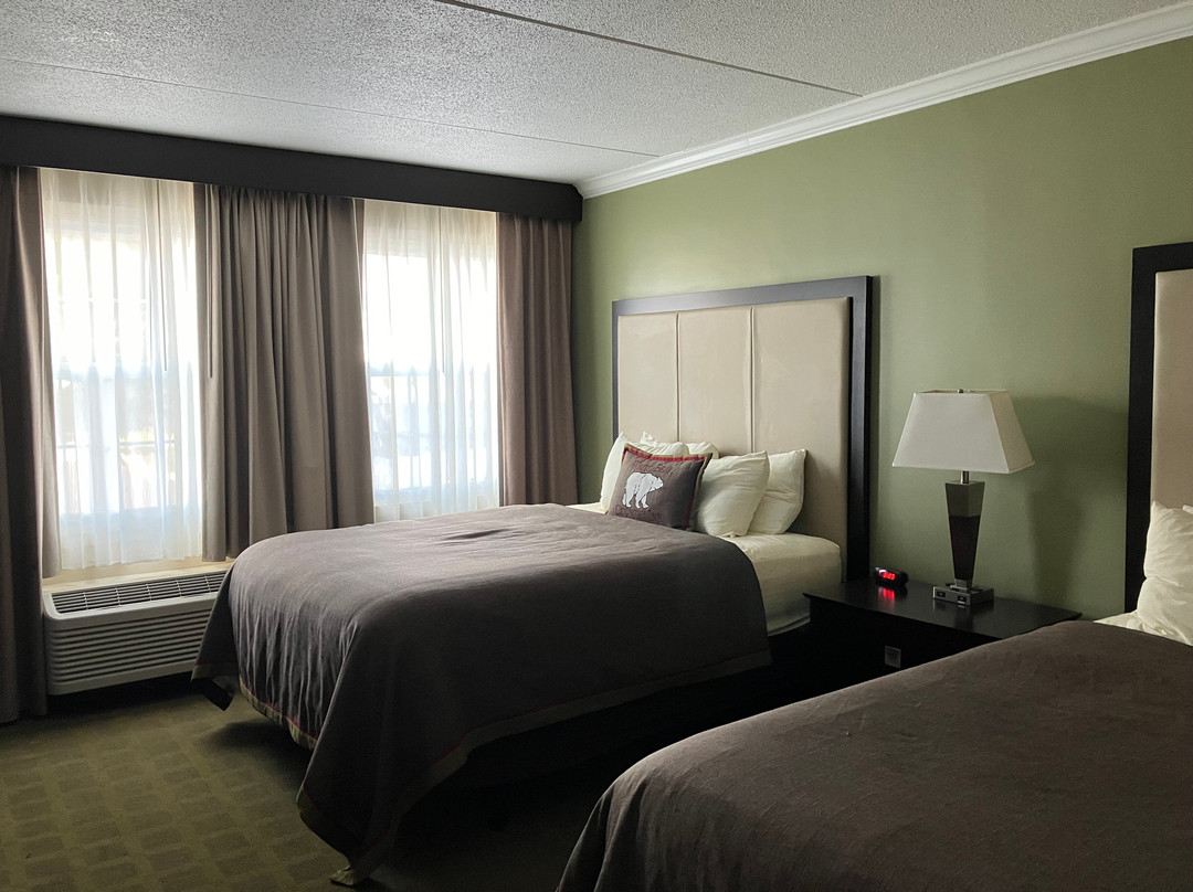 Best Western Plus White Bear Country Inn主图