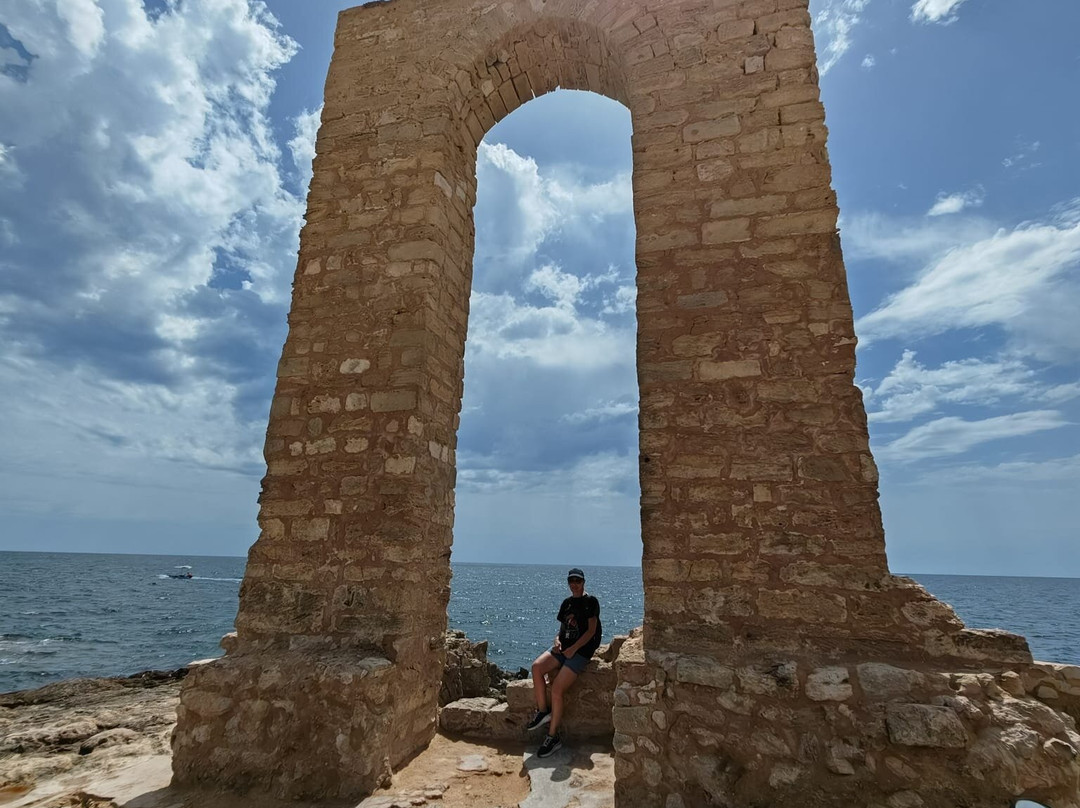 Old Sea Door-马赫迪耶必去景点