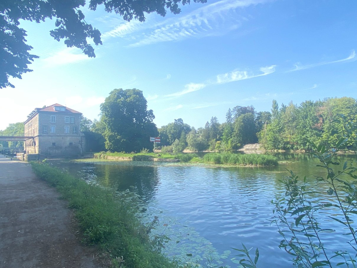 宜必思贝桑松市酒店-官方