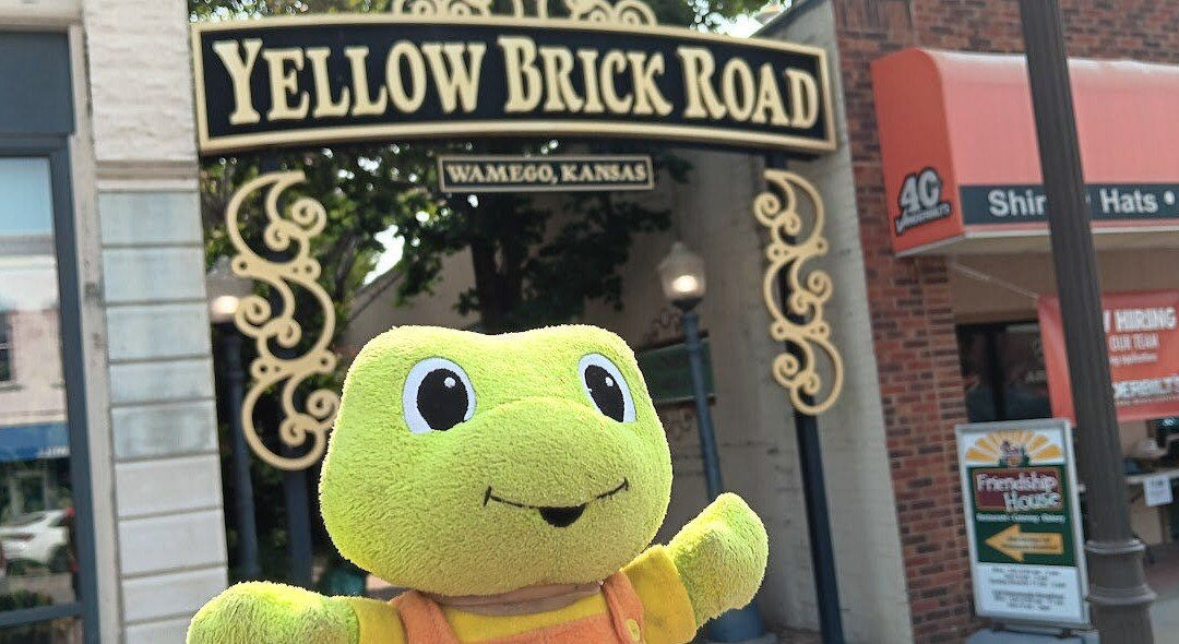 Yellow Brick Road-Wamego必去景点