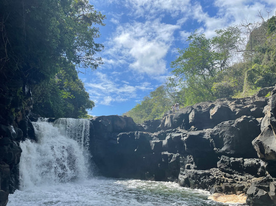 Jade Boat-蓝湾必去景点