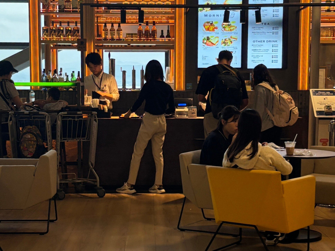 Cafe & Bar Wa Sakura