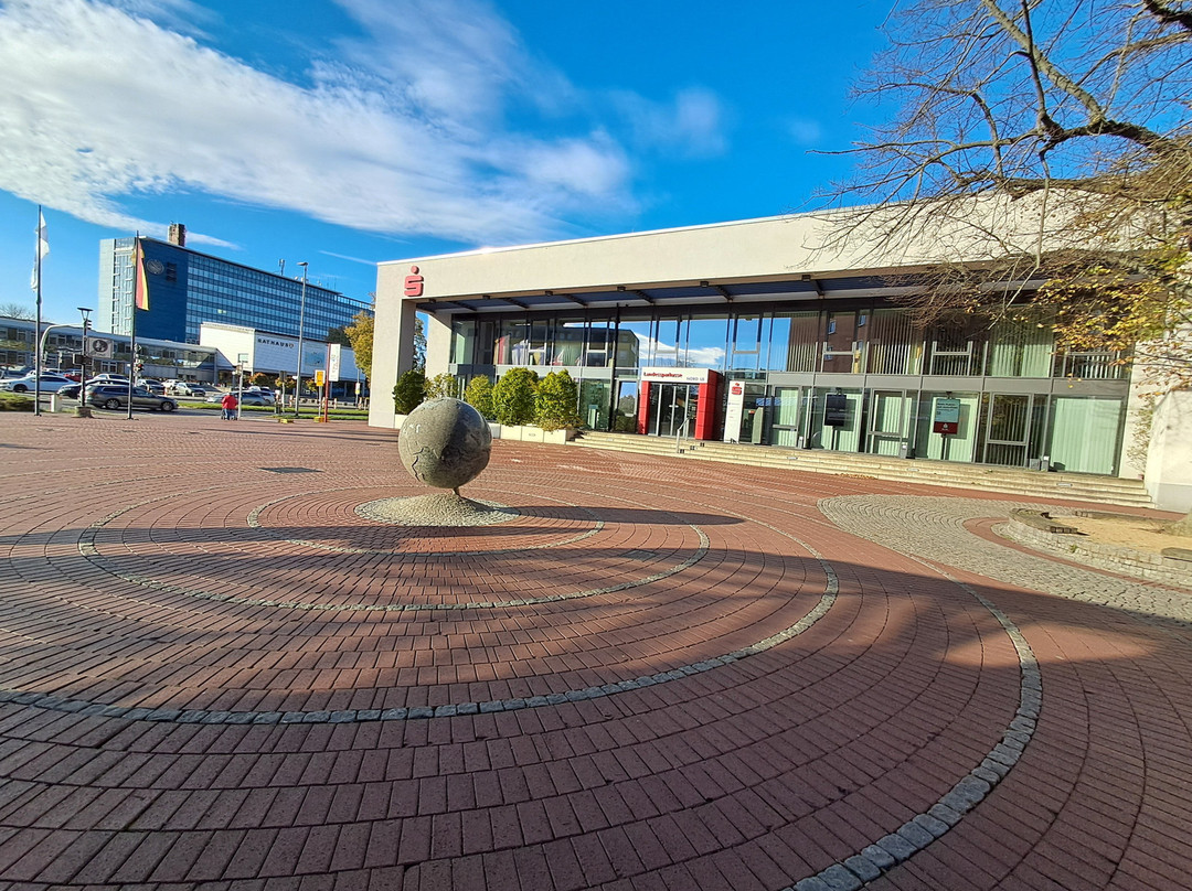 Platz Der Städtepartnerschaft-萨尔茨基特必去景点