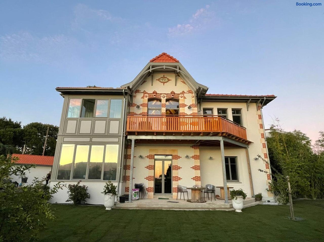 Villa Mady