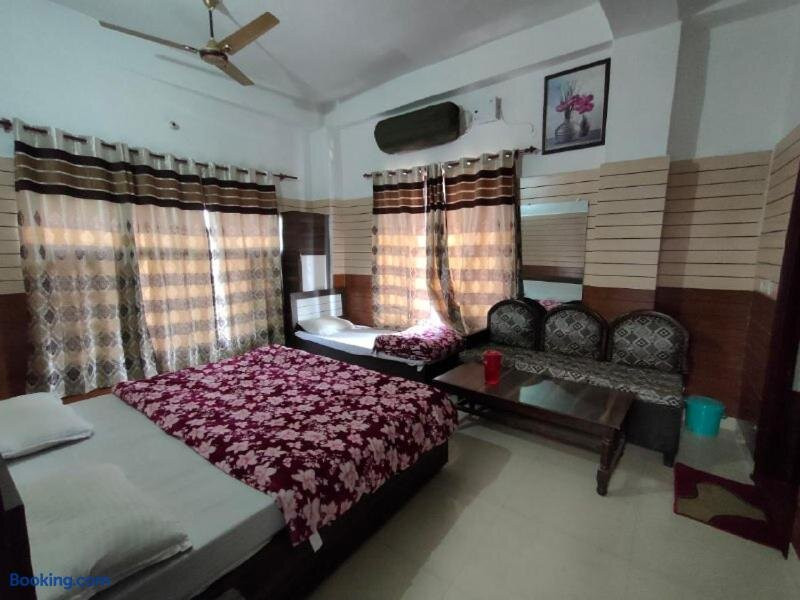 Arjun Guest House