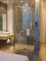 柏丽艾尚酒店(长沙贺龙体育馆侯家塘地铁站店)主图