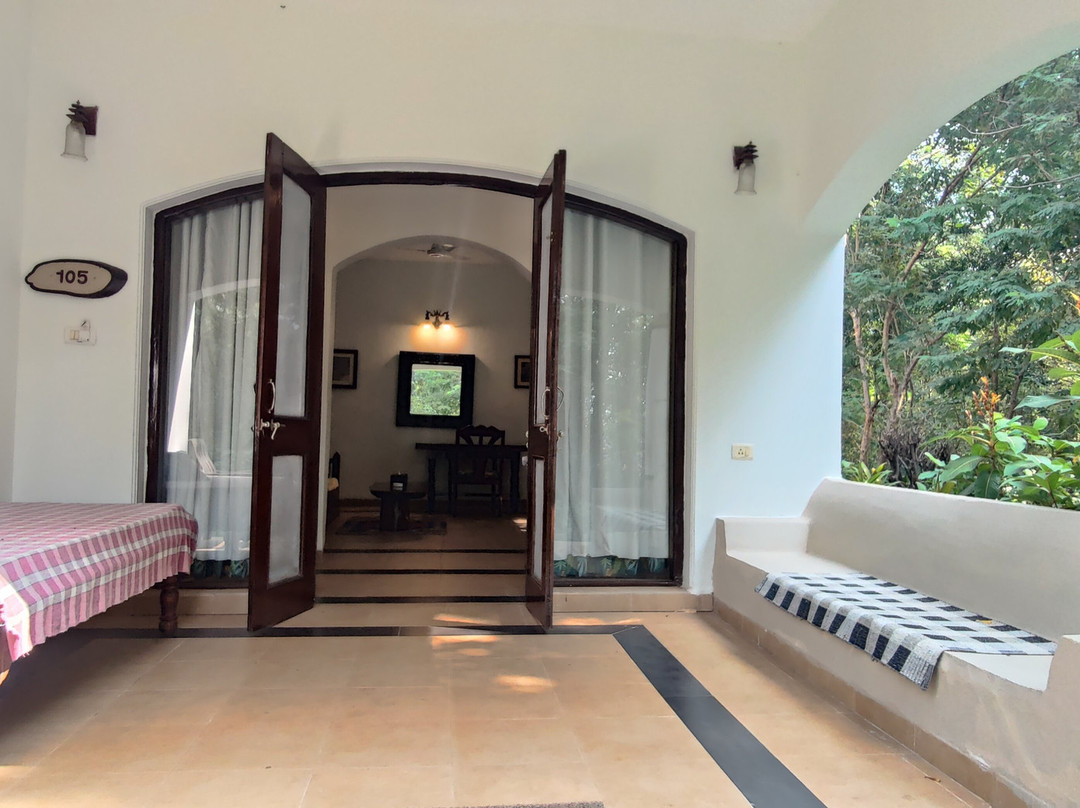 奇旺丛林旅馆主图