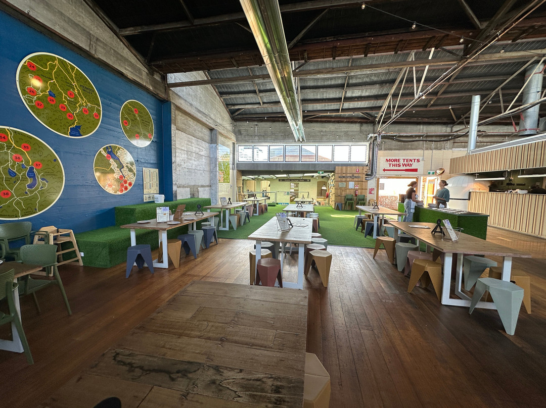 Du Cane Brewery & Dining Hall景点图片