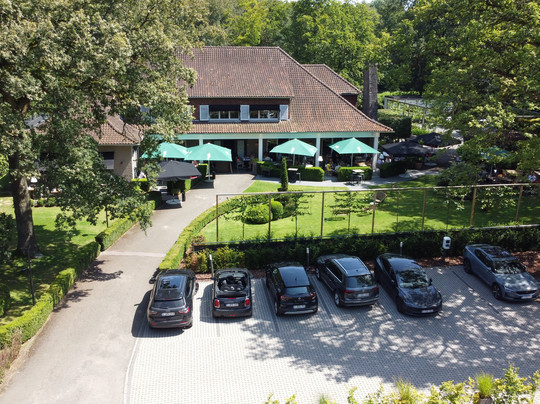 Le Canotier À Neupré