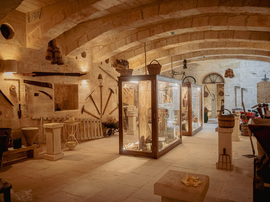 Tax-xierfa Museum景点图片