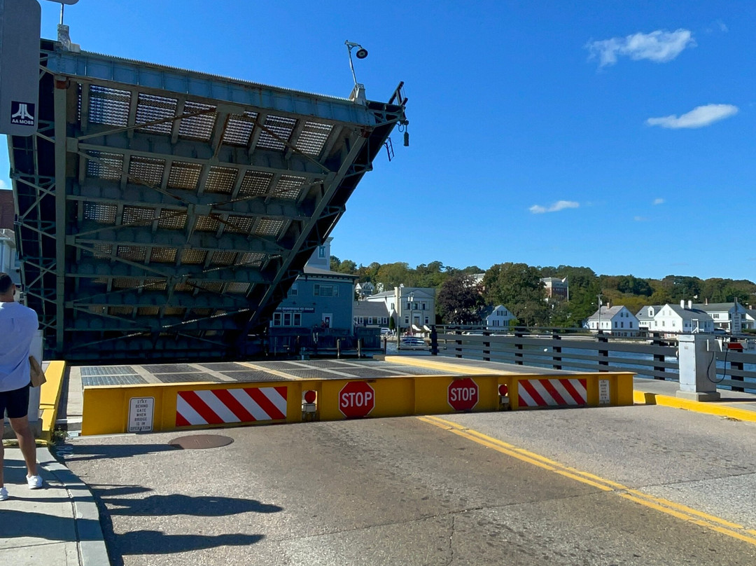 Mystic River Bascule Bridge-神秘河必去景点