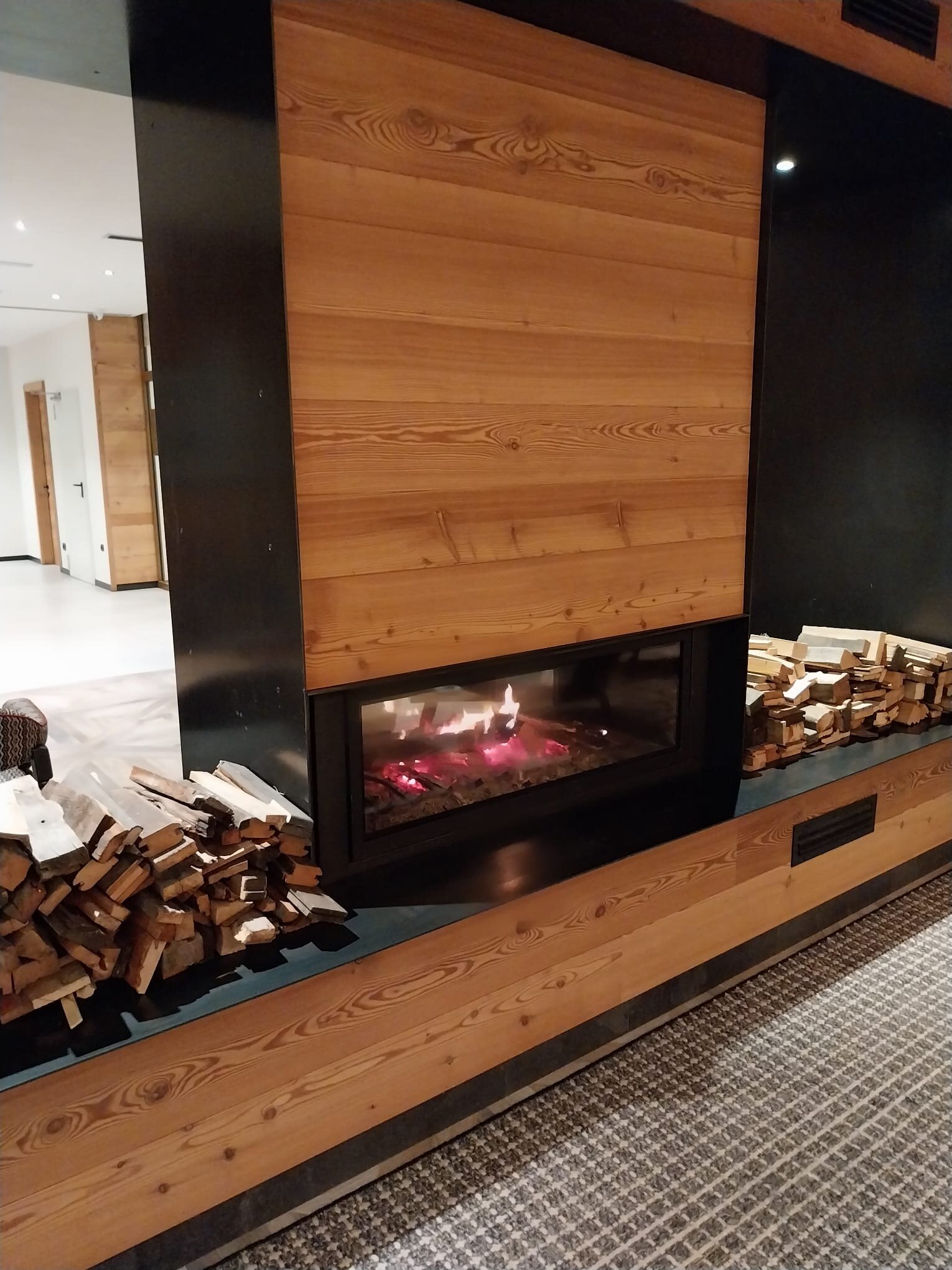 Hotel Astoria-官方