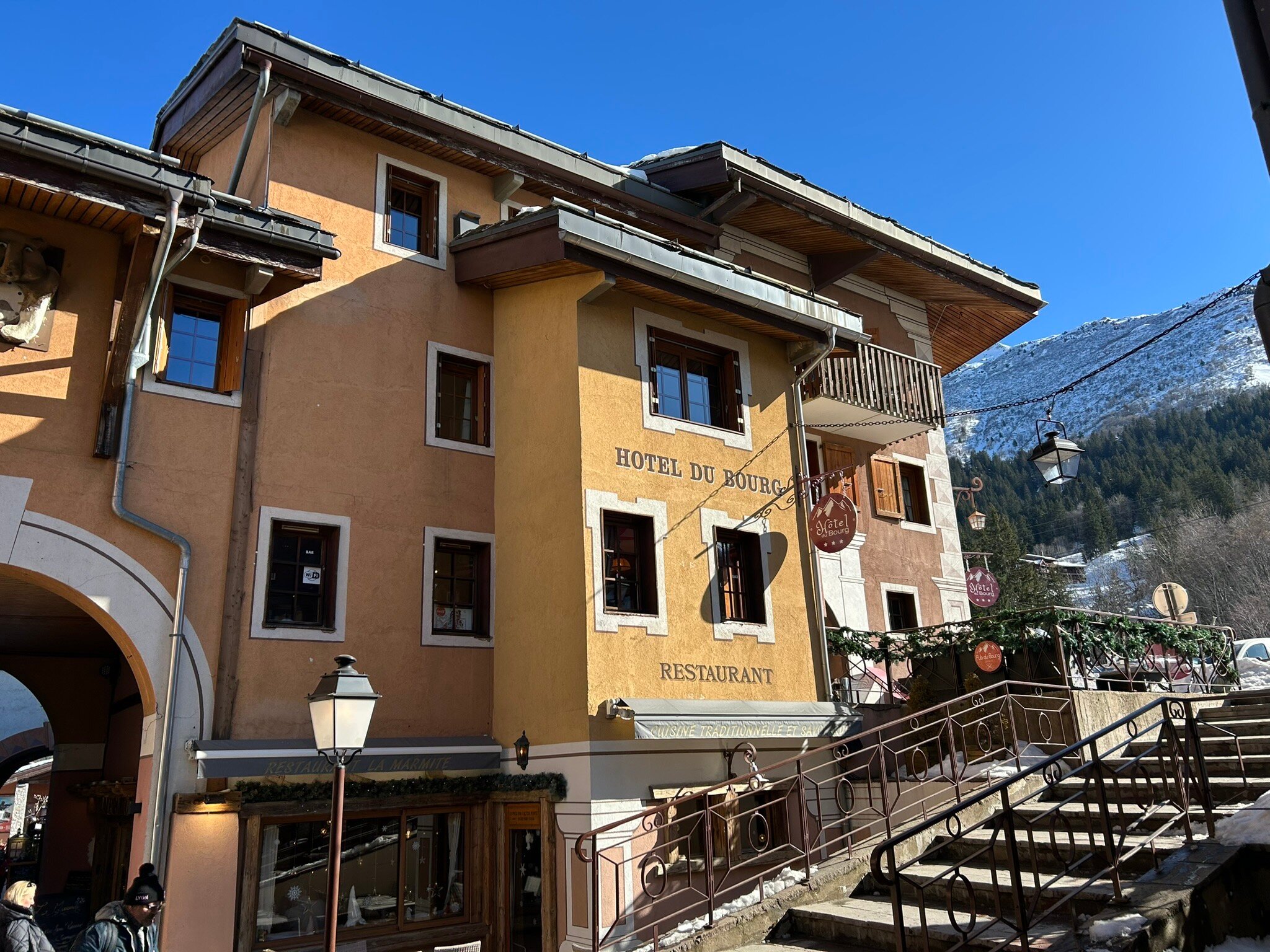 Hotel du Bourg-官方
