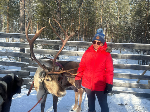 Christmas House Safaris-罗瓦涅米必去景点