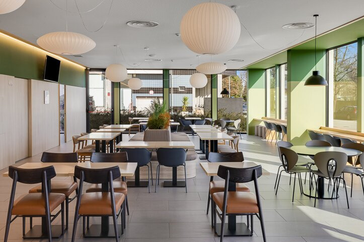 B&B HOTEL Famalicão主图