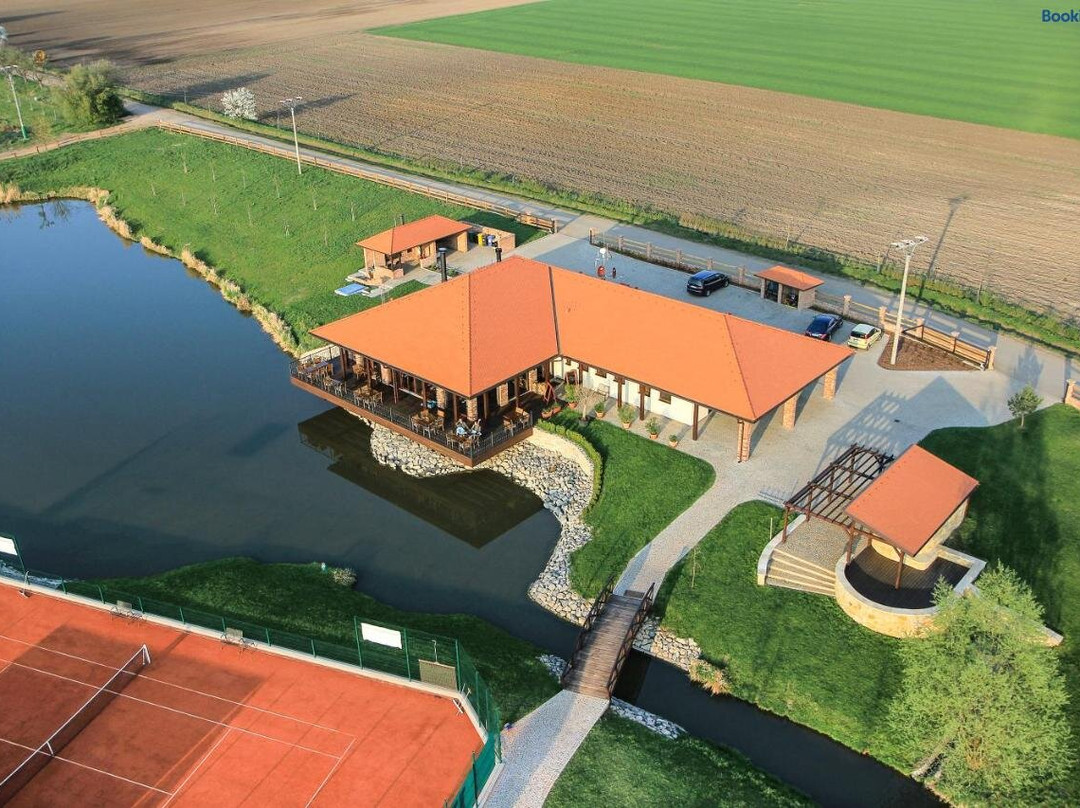 Restaurace&Rooms Na Jitrách