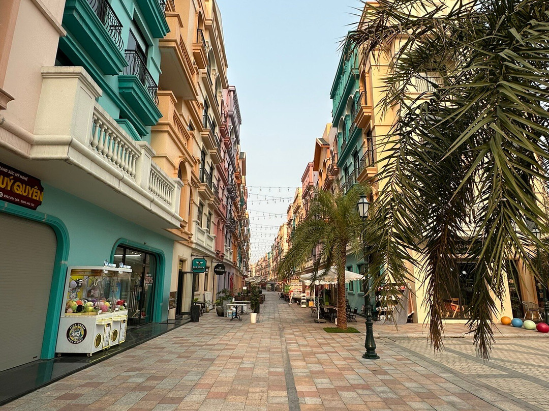 Mega Grand World Hà Nội景点图片