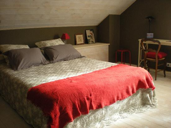 养兔场湖酒店主图