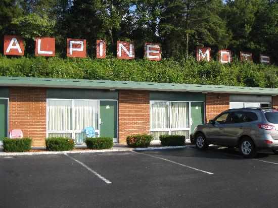 Alpine Motel-客卧