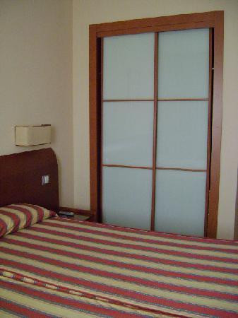 Hostal Residencia Torrijos主图