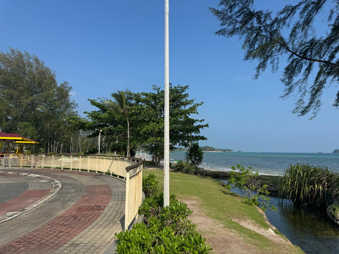 Lagoi Bay Lantern Park景点图片