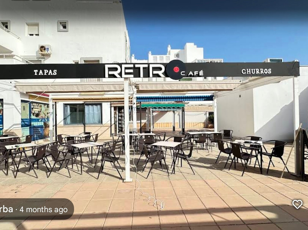 Retro Cafe Urba