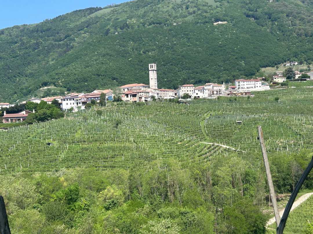 WalkingWomen-英格兰必去景点