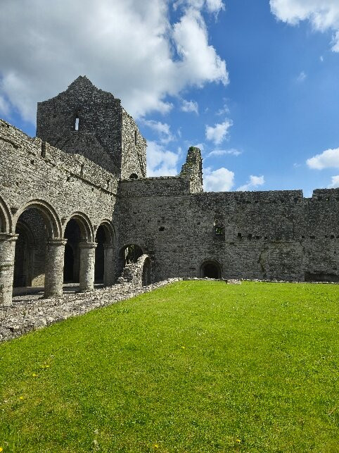 Boyle Abbey-Boyle必去景点