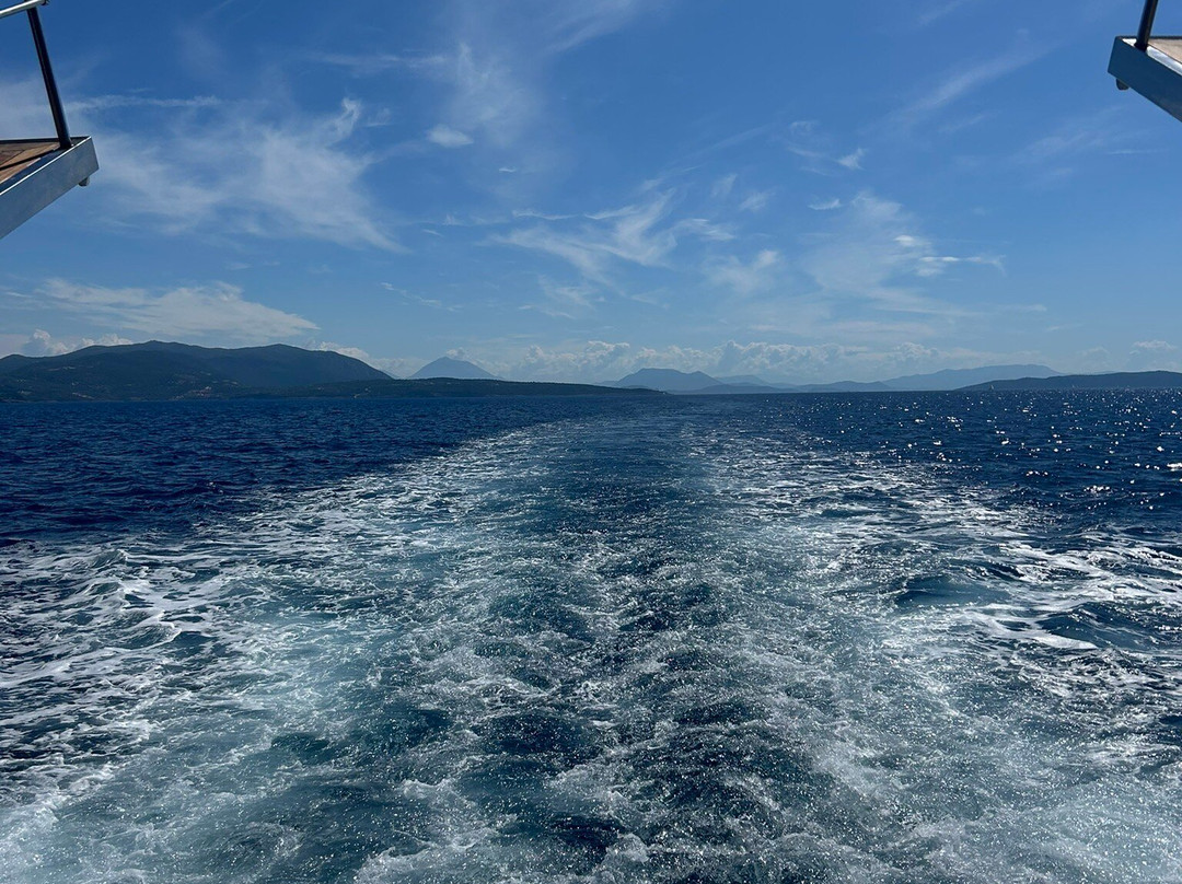 Nidri Star Cruises景点图片
