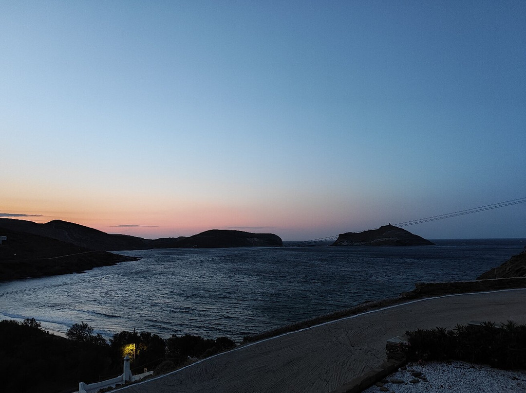 Rochari Beach景点图片