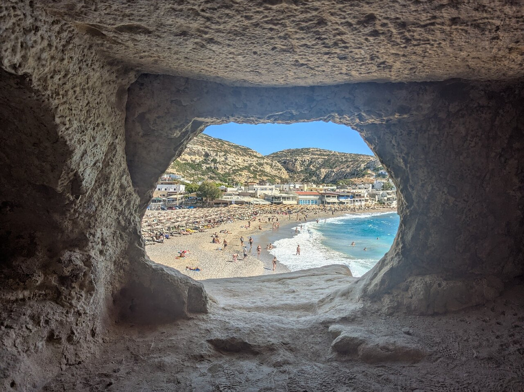 Matala Caves-马塔拉必去景点