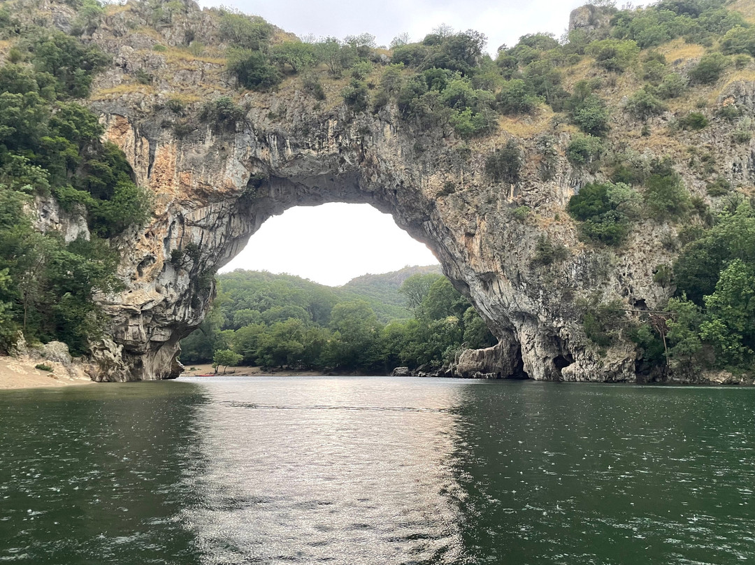 Aigue Vive-瓦隆蓬达尔克必去景点