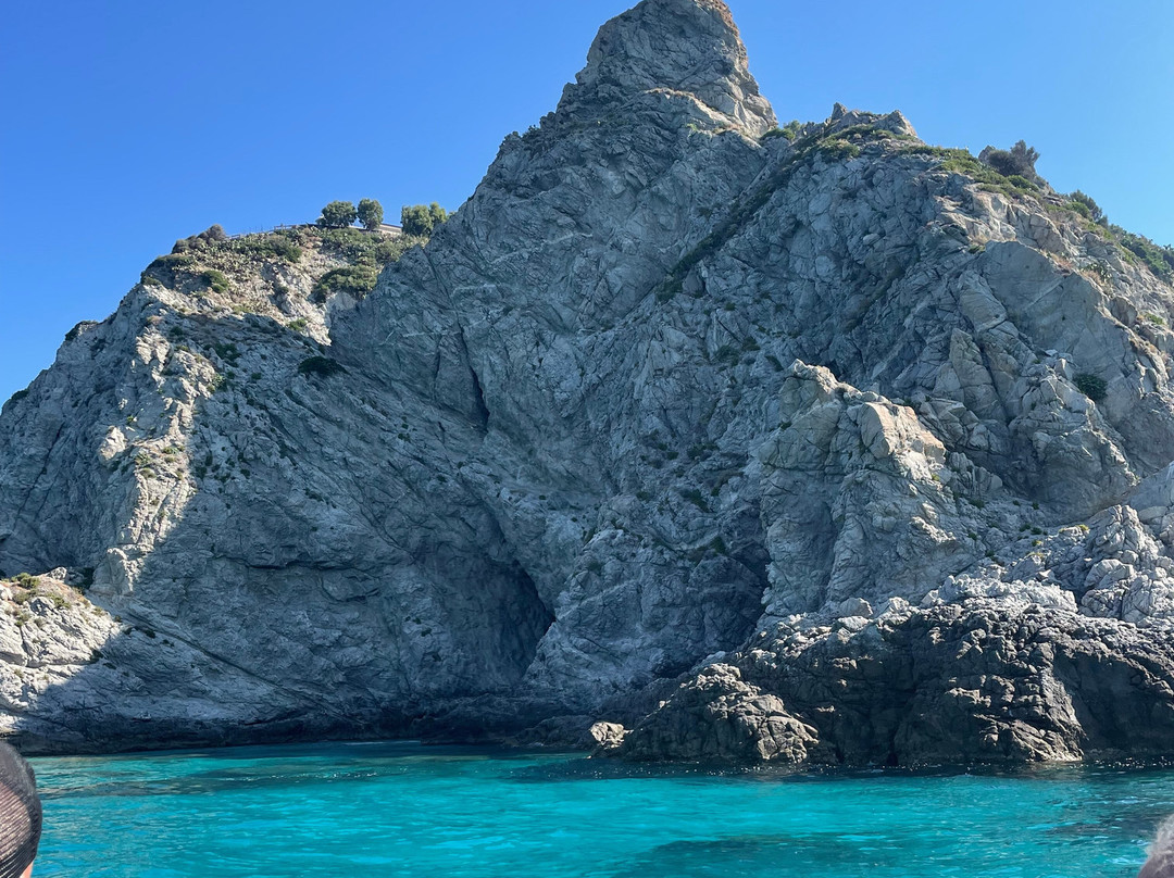 Mondo Blu Diving-Capo Vaticano必去景点
