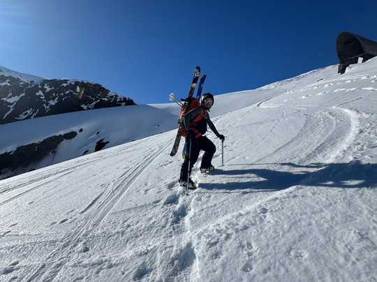 Sol y Nieve Travel Adventure - Day Tours-普孔必去景点