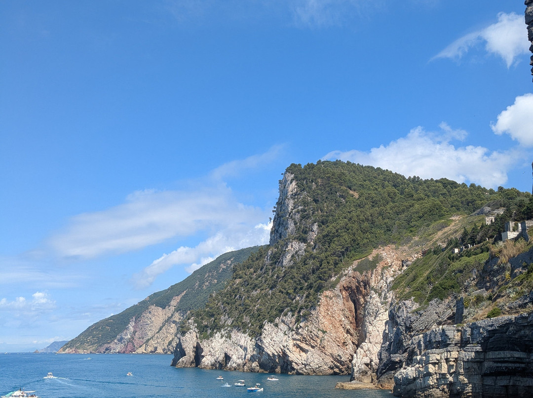 Blue Moon Rent boat La Spezia-拉斯佩齐亚必去景点