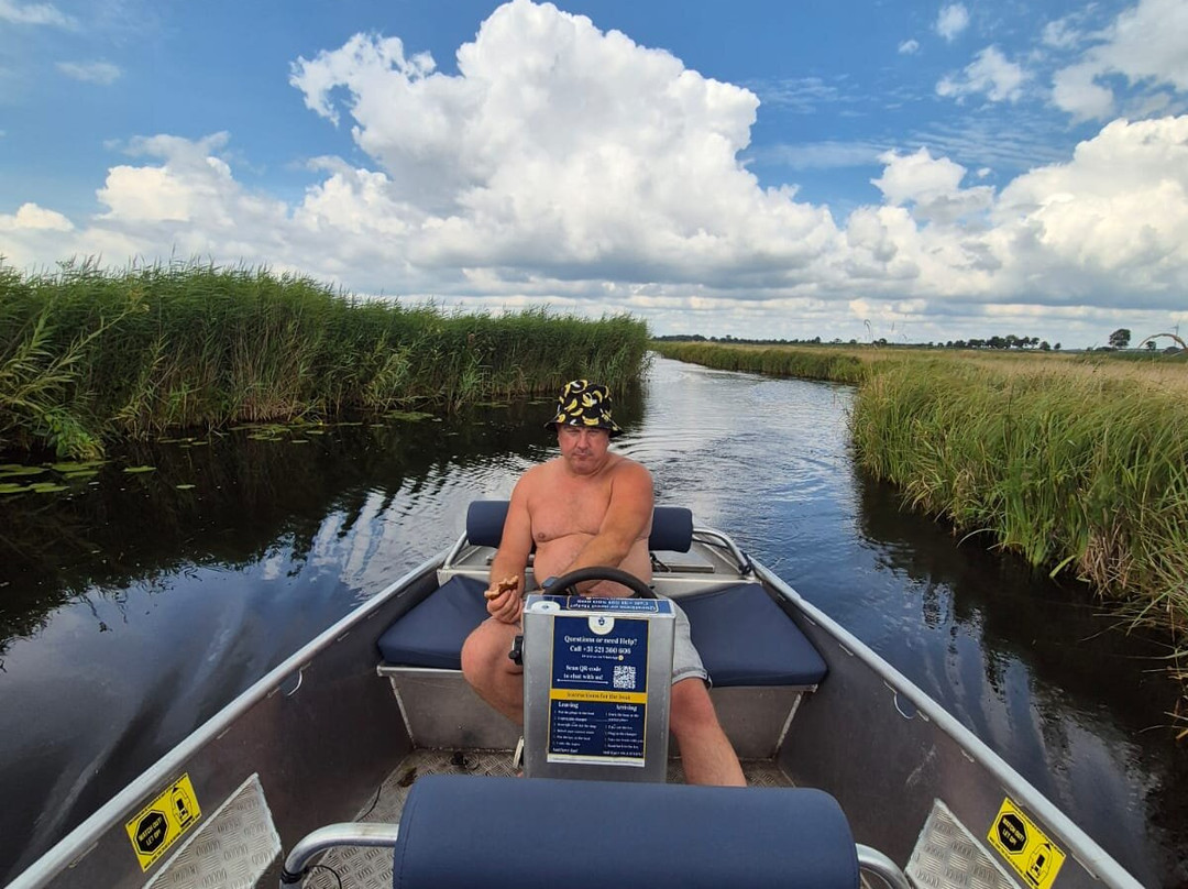 Boatrental Giethoorn-羊角村必去景点