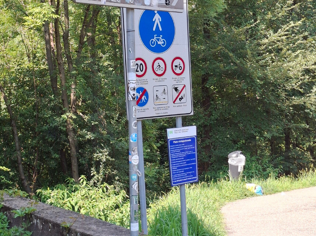 Cascata Di Ferrera Di Varese-Ferrera di Varese必去景点