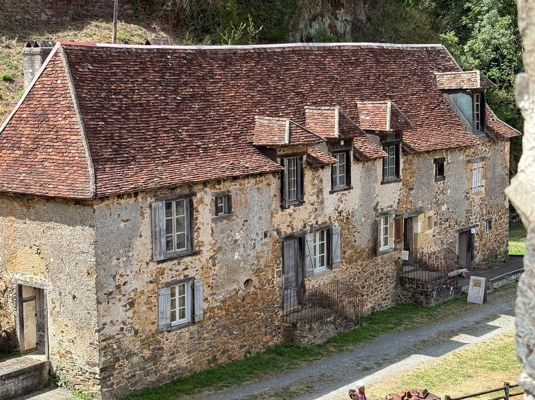 Forges de Savignac-Lédrier-Savignac-Ledrier必去景点