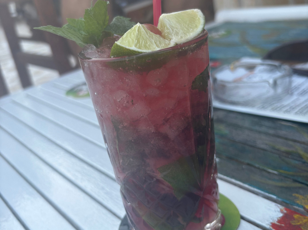 Athina Apartments主图