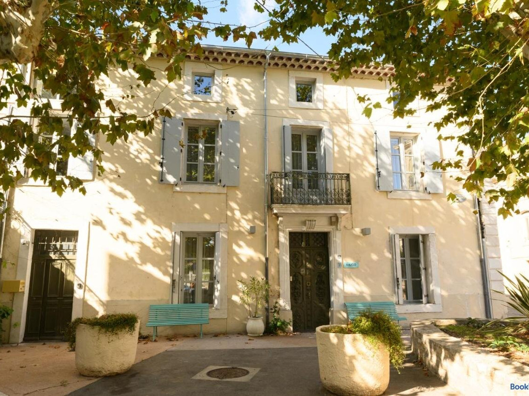 B&B Hugo Puisserguier