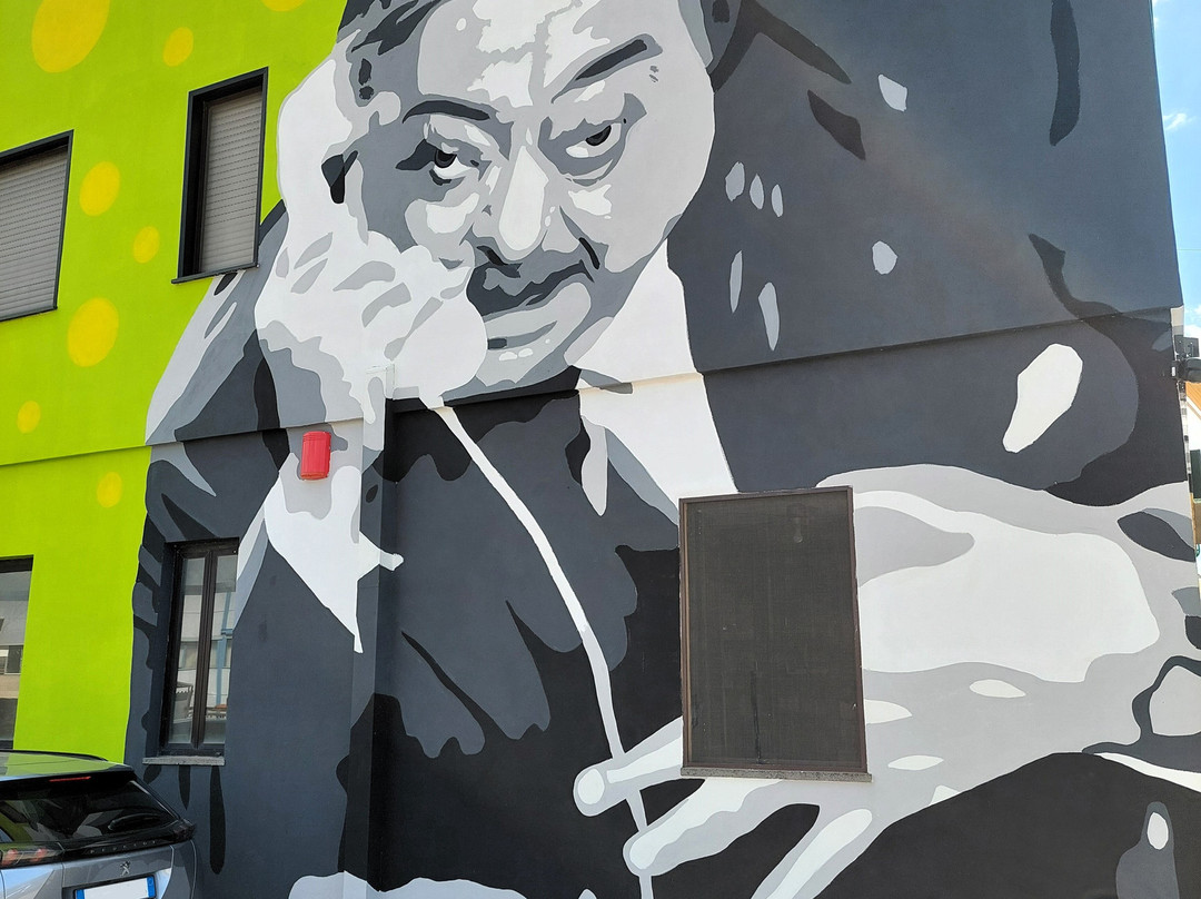Murales di cinema-Narni Scalo必去景点