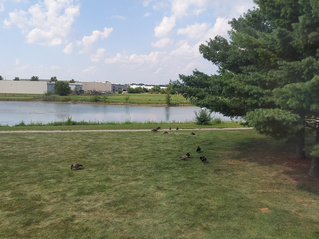 Ramada by Wyndham Springfield North主图